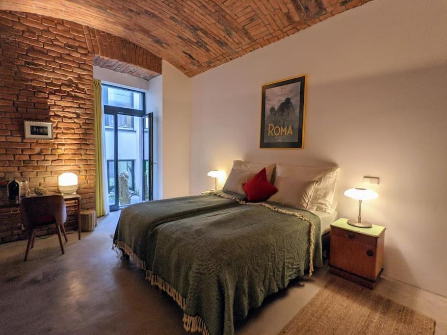 Romantic And Atypical Apartments In Prague'S Montmartre 外观 照片