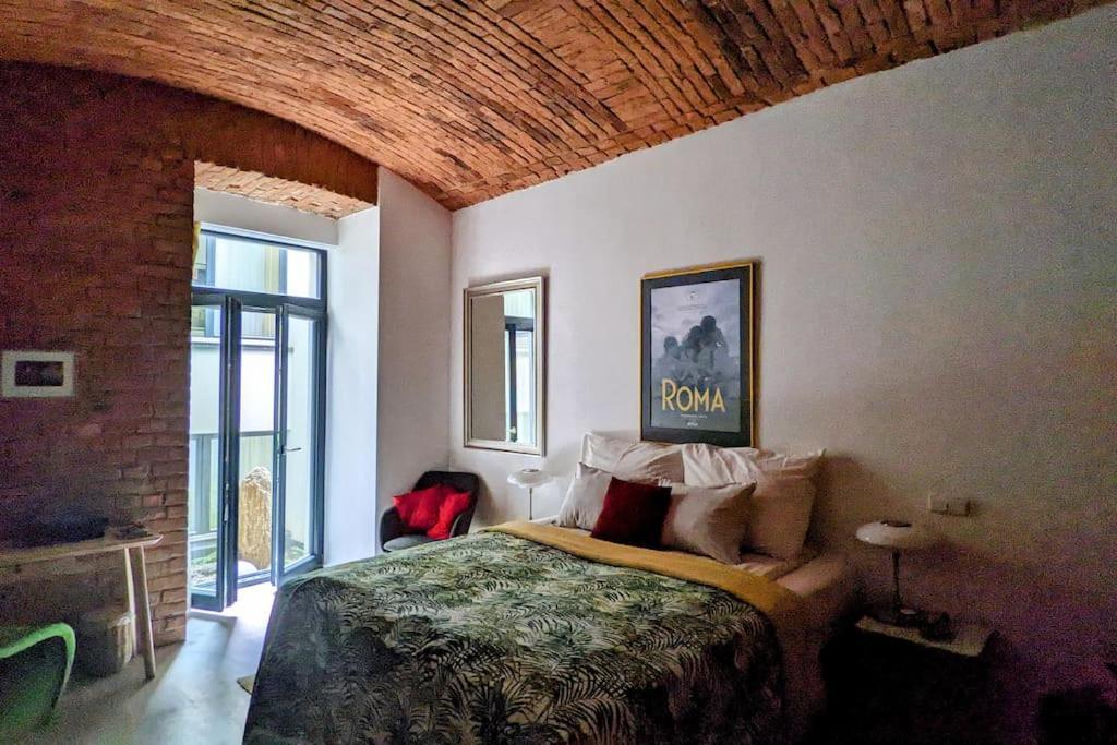 Romantic And Atypical Apartments In Prague'S Montmartre 外观 照片