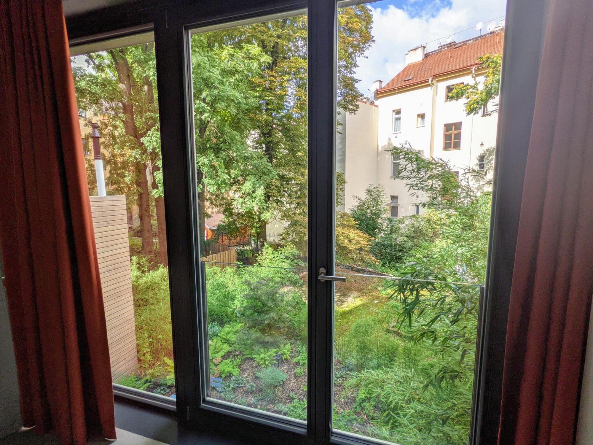 Romantic And Atypical Apartments In Prague'S Montmartre 外观 照片
