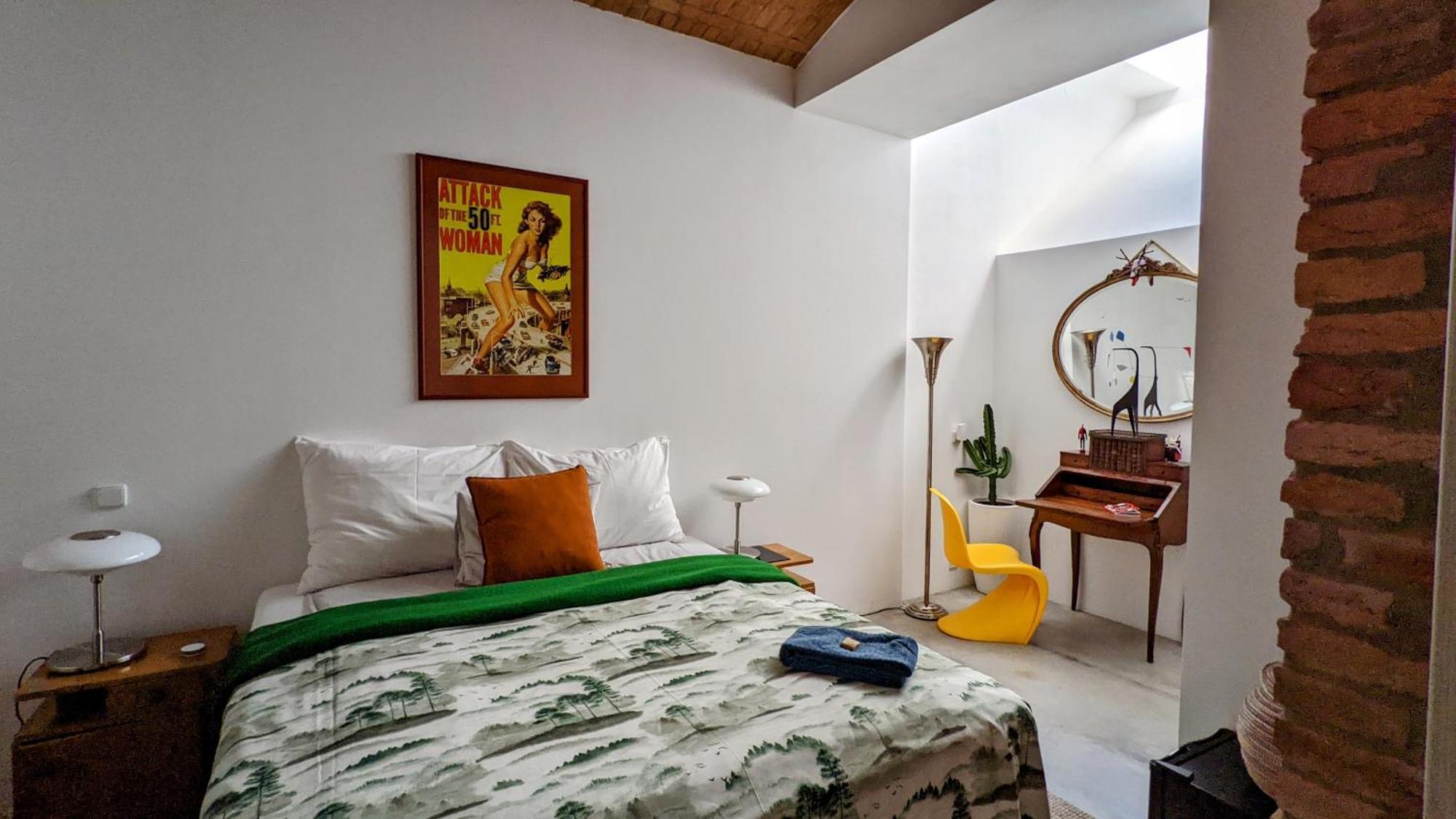 Romantic And Atypical Apartments In Prague'S Montmartre 外观 照片